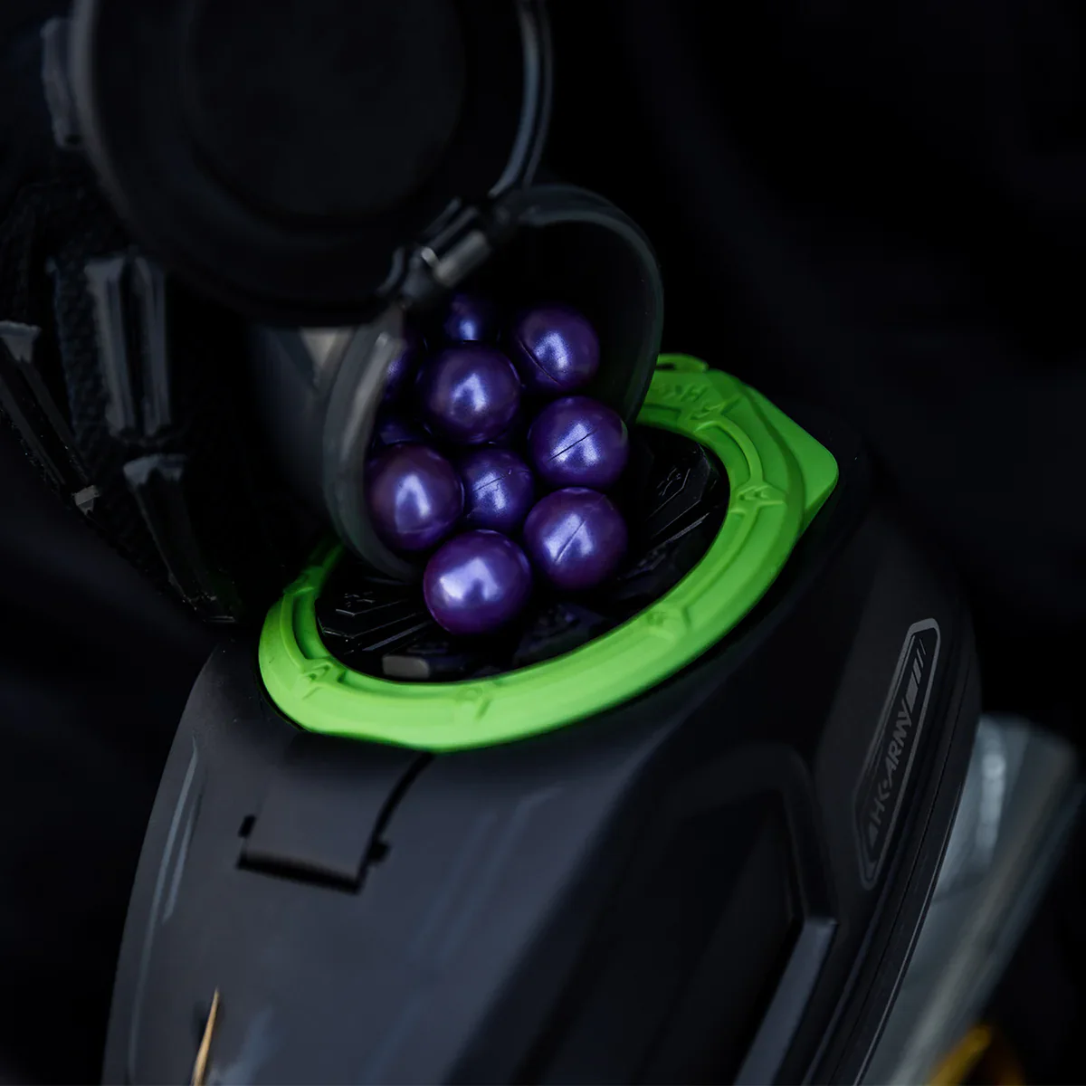 Sonic PLUS Loader - Black/Neon Green - Image 3