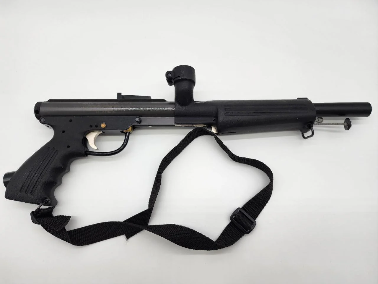 Tippmann 98 carbine Paintball Marker | Original case | Rare & Mint | Pre-Owned - Image 3